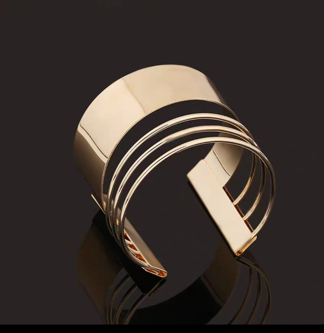 Hand accessories and body