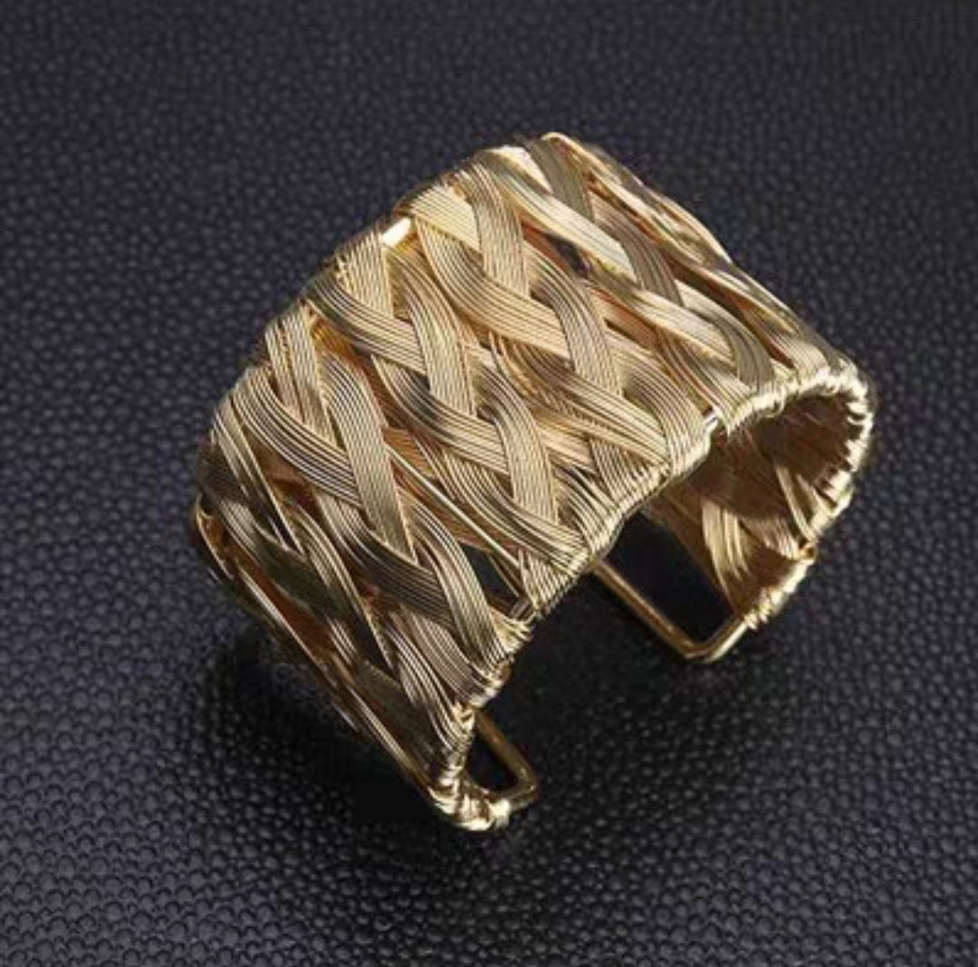 Hand accessories and body