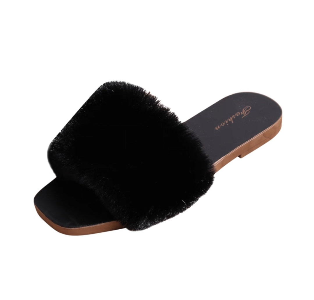 Flaaffy sandals